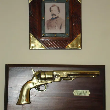 Otel Ard Ri House 3*