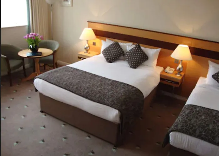 Ard Ri House Hotel 3*